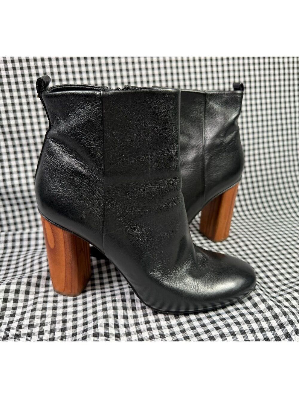 Tory Burch Womens 9 Black Leather Ankle Boots Wood Block Heel Zip Designer